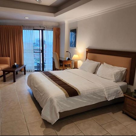 Jomtien View Talay Studio Apartments Exterior photo